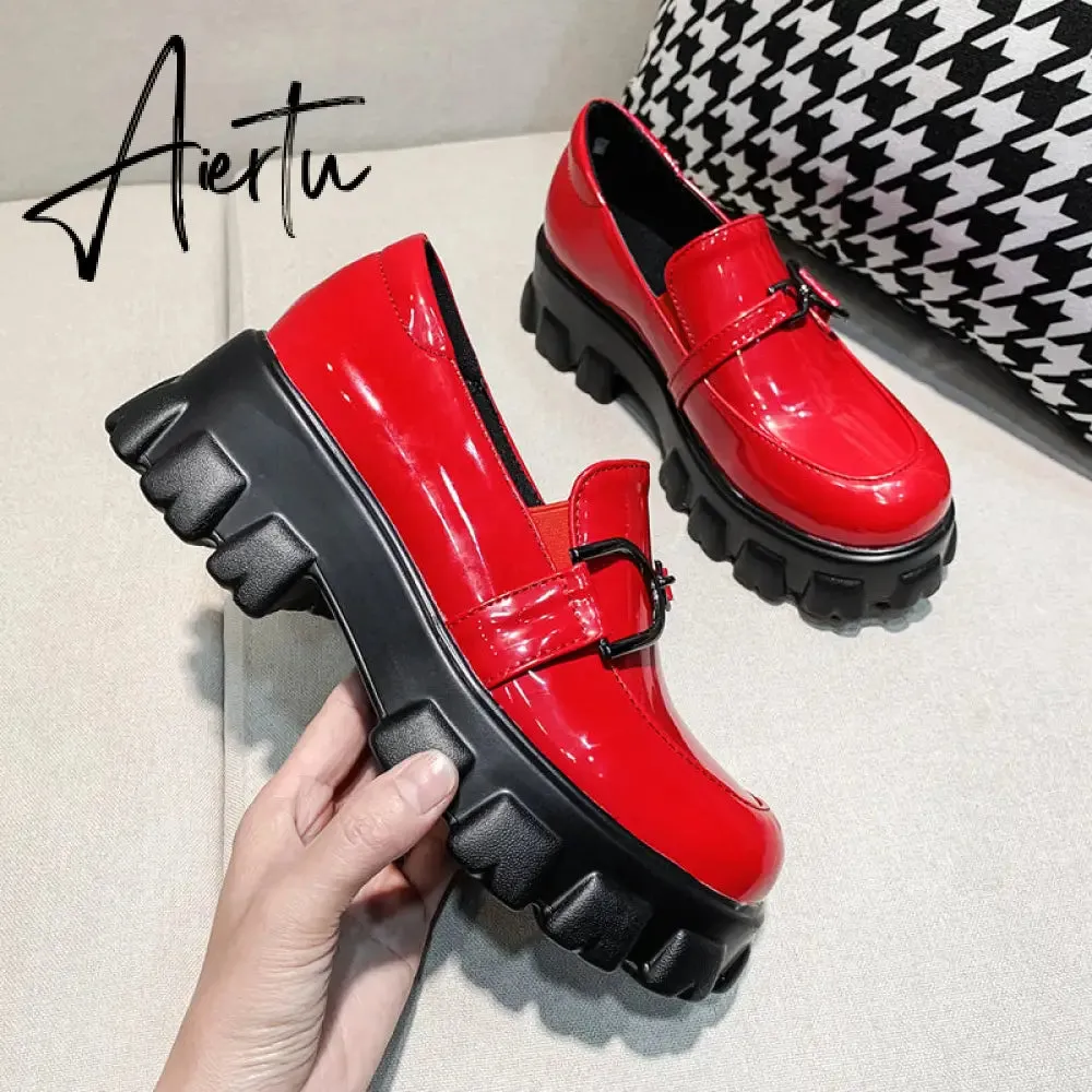 Aiertu Spring New Slip ons Shallow Shoes Women Metal Chain Buckle Platform Chunky Heels Casual Shoes Loafers 33-46 sapato feminino