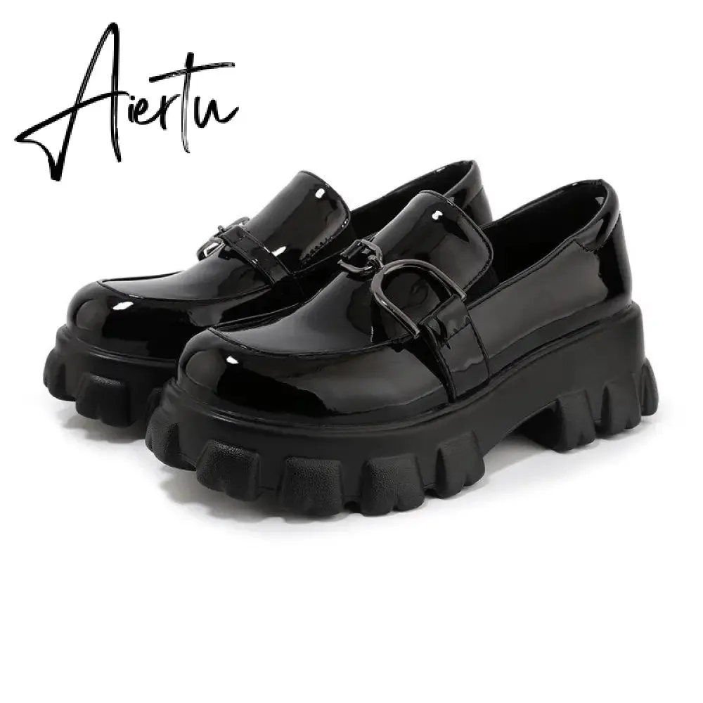 Aiertu Spring New Slip ons Shallow Shoes Women Metal Chain Buckle Platform Chunky Heels Casual Shoes Loafers 33-46 sapato feminino