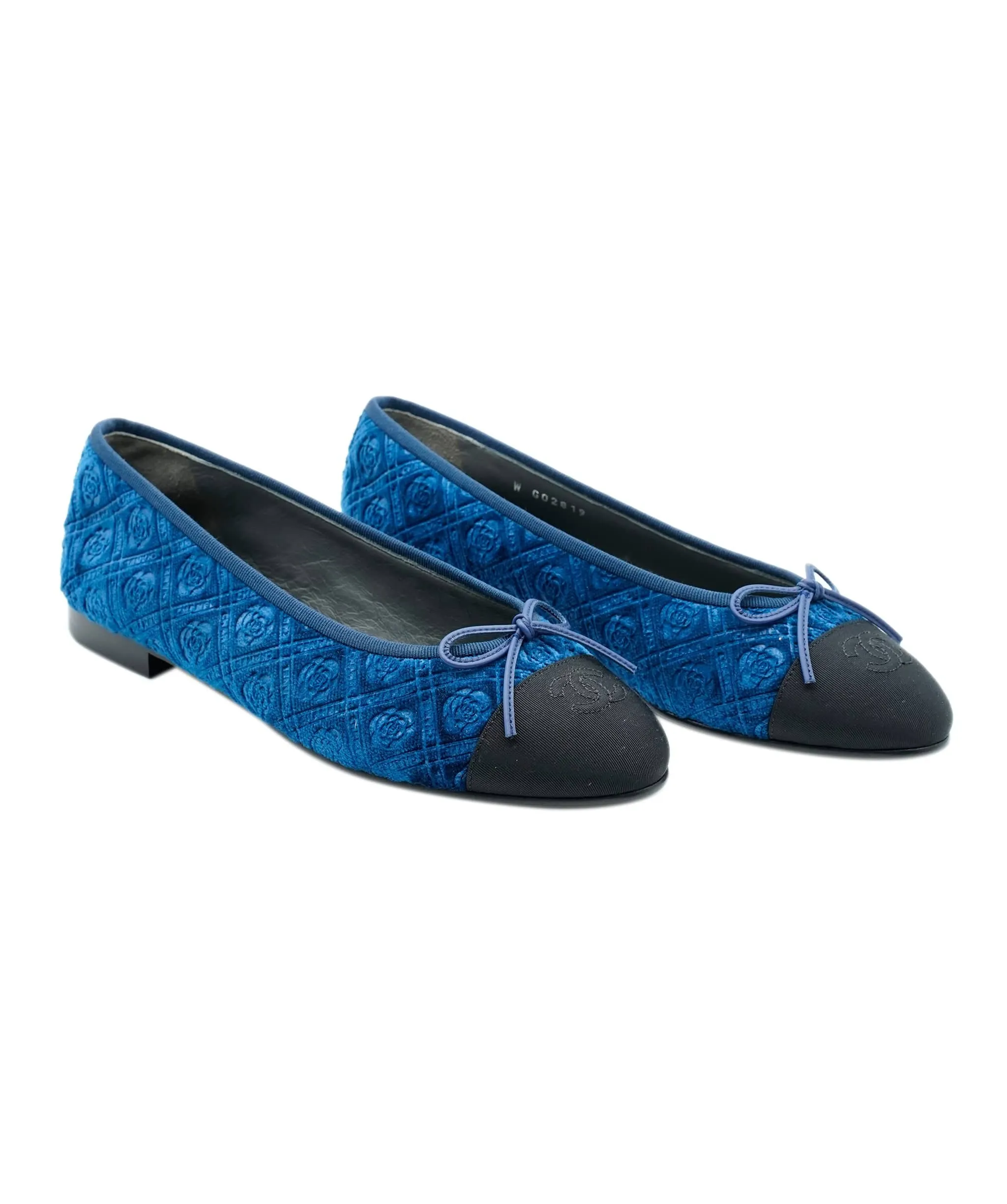 Chanel Velvet Navy Camellia Loafers with box size 39 - AWC2226