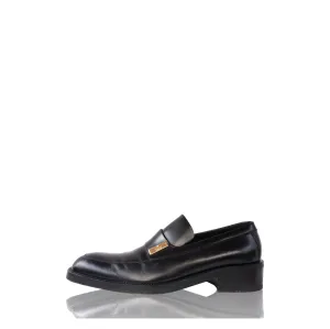 GUCCI BLACK LEATHER SLIP ON LOAFER