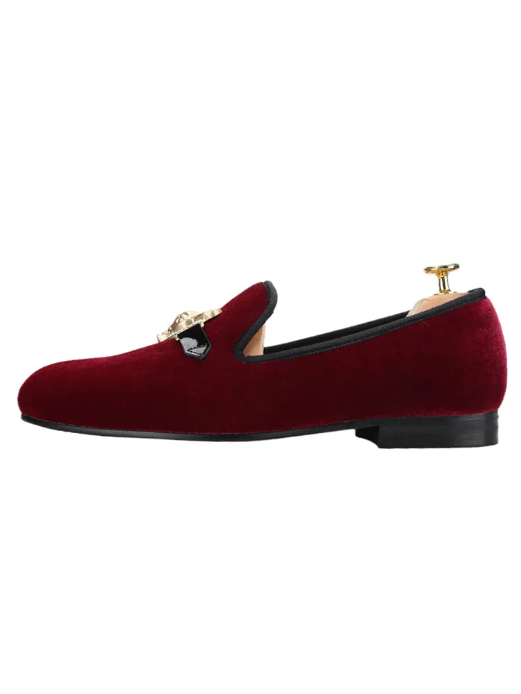 Imported men's velvet slip-ons with diamond-encrusted buckles, slip-on loafers, European and American trendy low-top shoes, large size smoking shoes