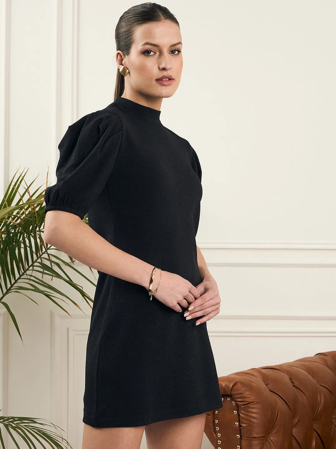 Noi Women Black Solid With Puff Sleeves Knited Short Dress