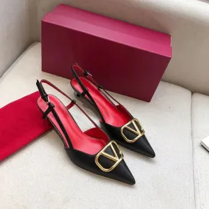 VALENTINO FLAT PUMPS - BLACK